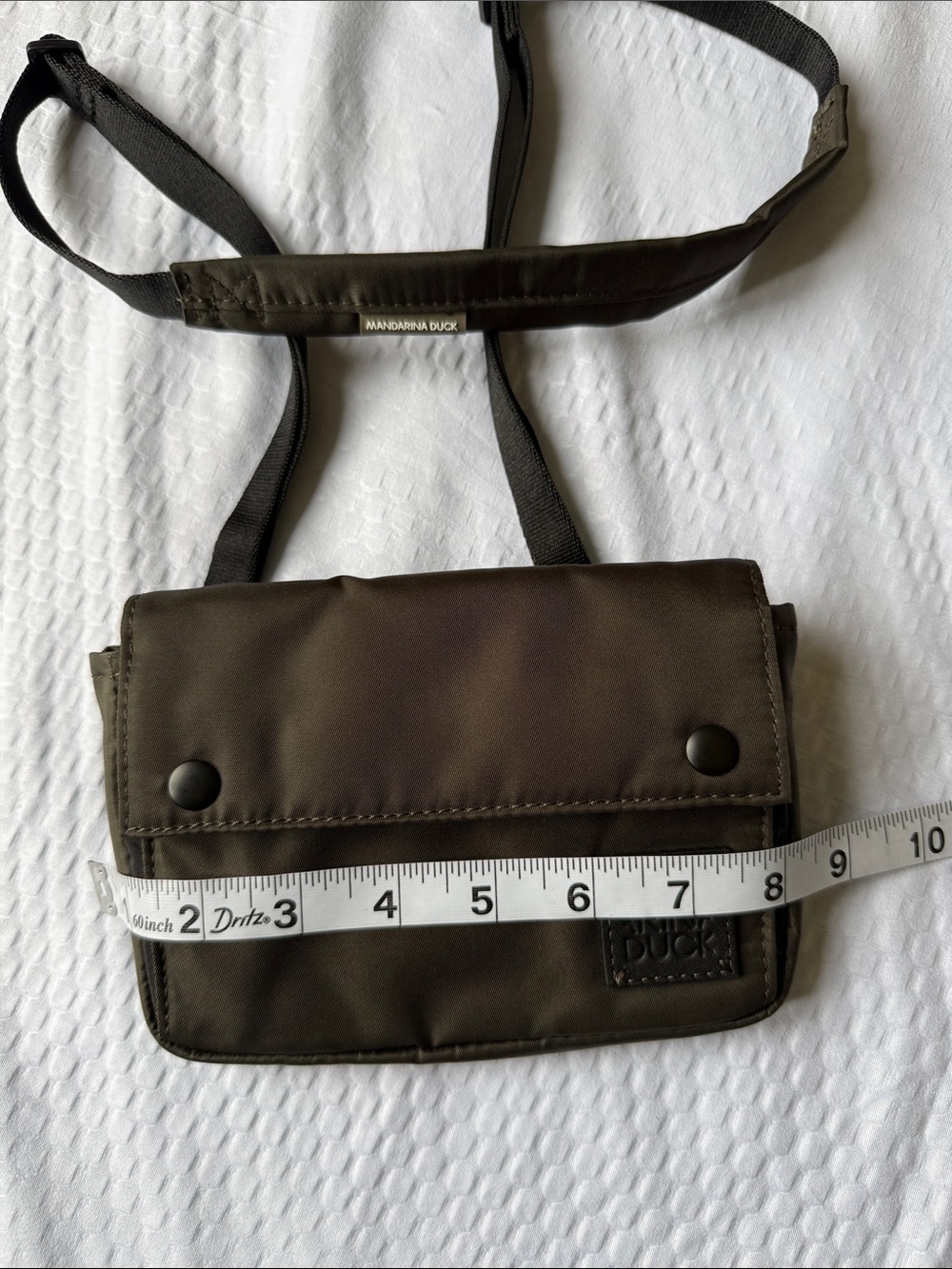 MANDARINA DUCK Olive Green Crossbody Bag with Adjustable Black Strap✨ - Picture 8 of 10